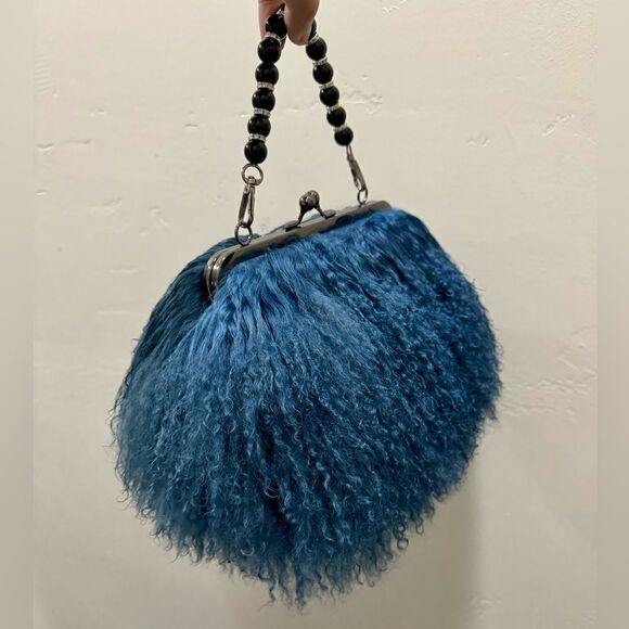 Multi Use Handmade Real Mongolian Lamb Fur Kisslock Clutch/Wristlet/Crossbody - Picture 10 of 16